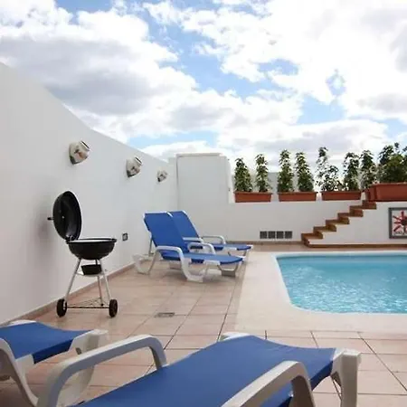 Διαμέρισμα Playa Blanca Sleeps 6 Pool Wifi
